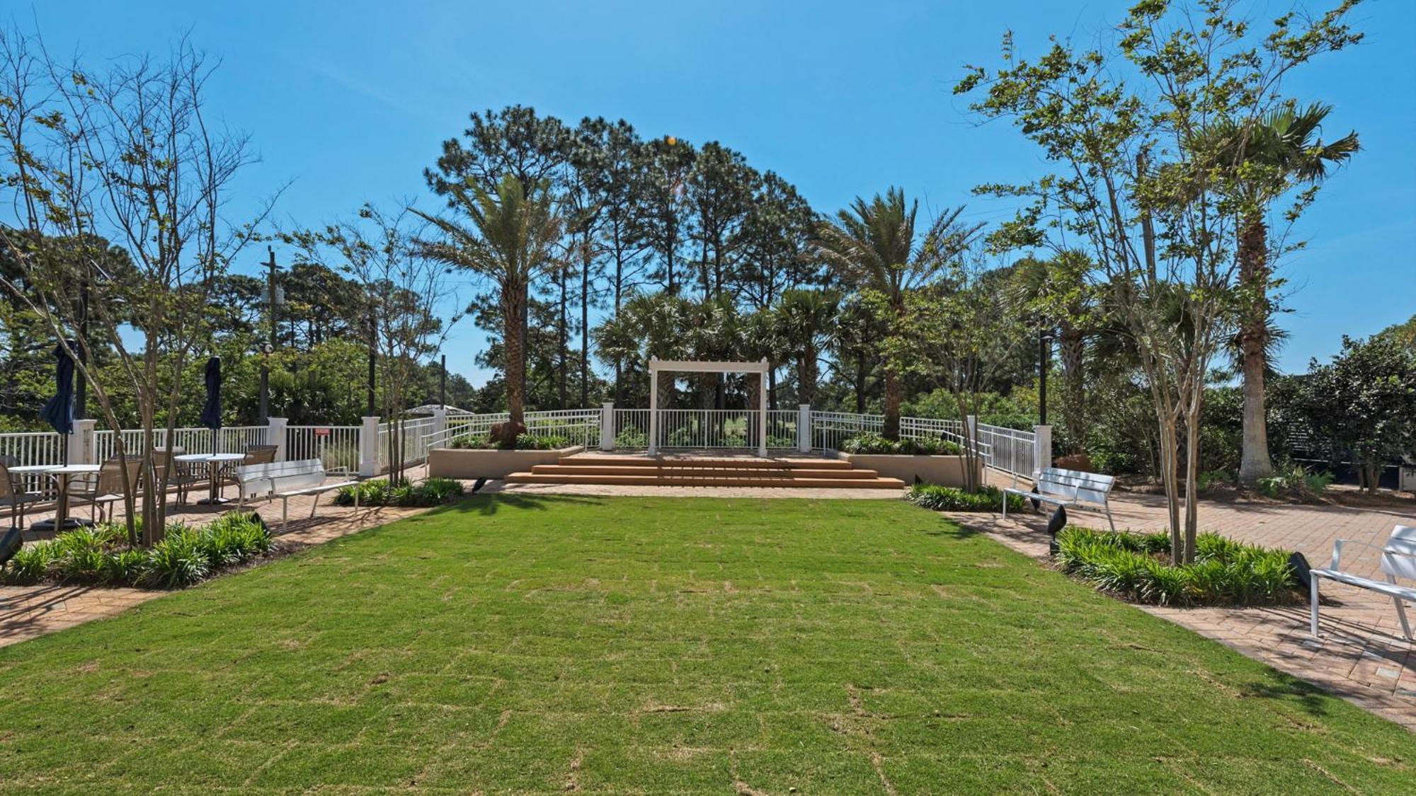 Laketown Wharf 834 Panama City Beach Exterior photo